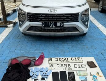 Modus Pakai Hijab agar Tak Dikenali, Pencuri Mobil di Pinang Dibekuk Polisi
